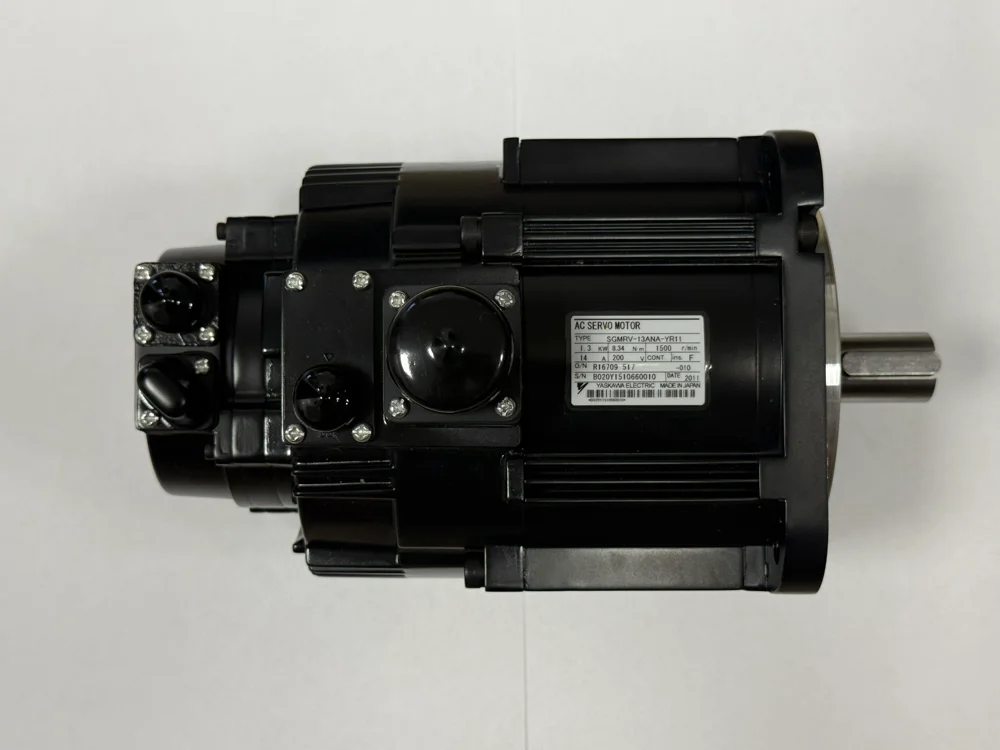 AC Servomotor SGMRV-13ANA-YR11